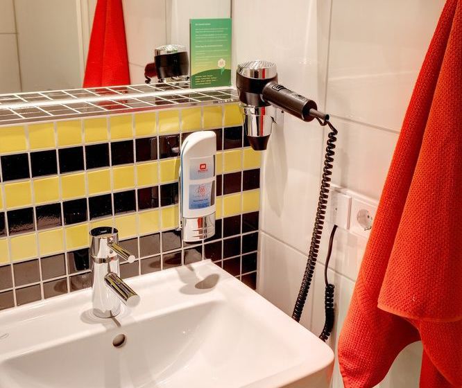 Meininger Hotel Frankfurt Main / Airport