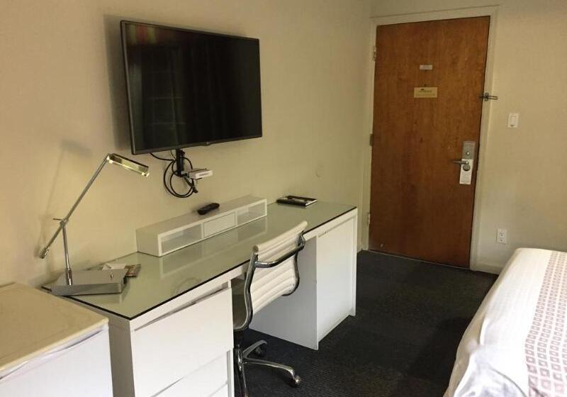 מוטל Inn At Golden Gate