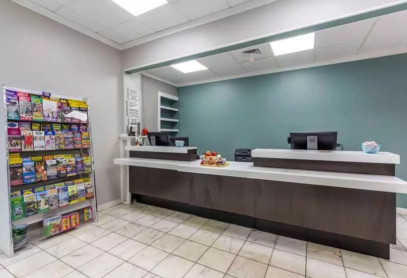 מוטל Quality Inn & Suites