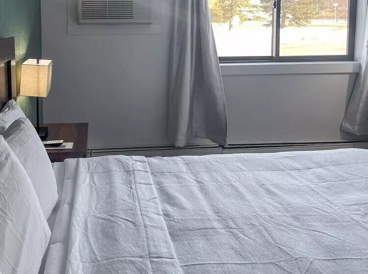 Motel River Bend's Walleye Inn