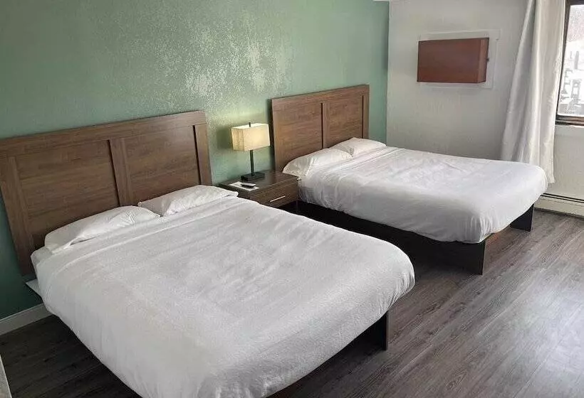 Motel River Bend's Walleye Inn