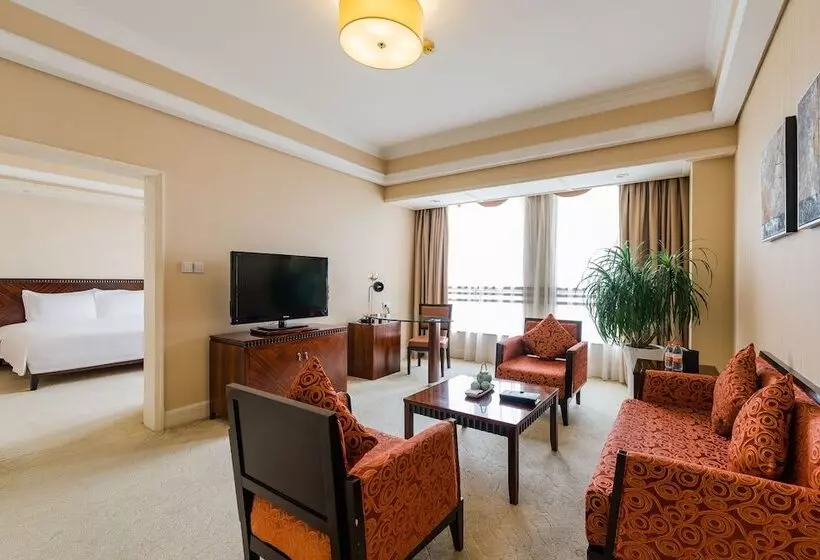 בית מלון כפרי Jiujiang S&n International