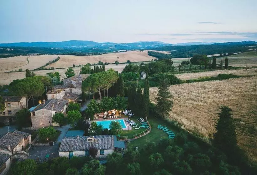 ホテル Borgo Santinovo