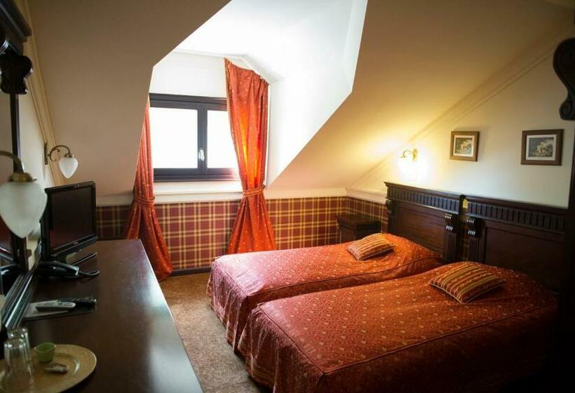 בית מלון כפרי Stejarul