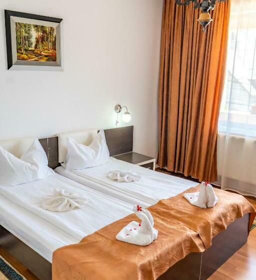 בית מלון כפרי Turist