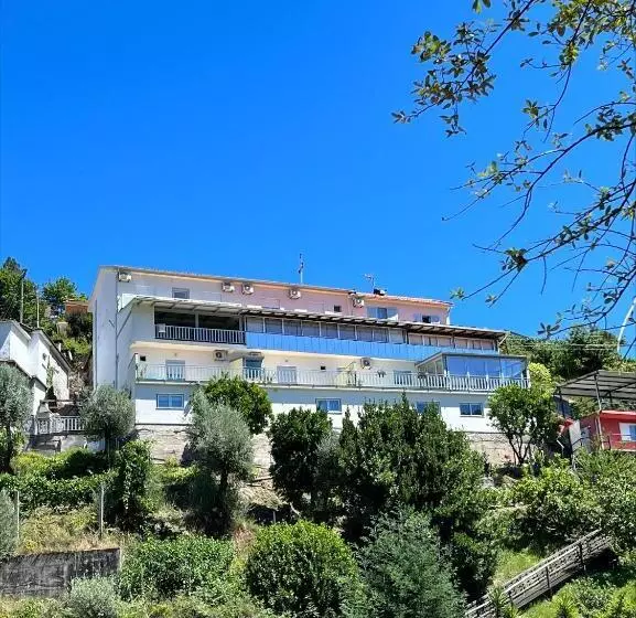 Majatalo Alojamento Por Do Sol