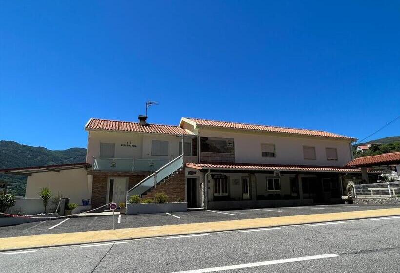 פנסיון Alojamento Por Do Sol