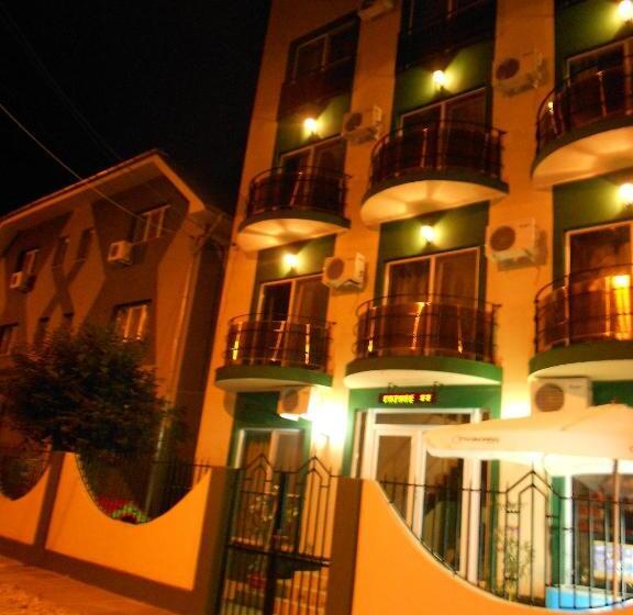 پانسیون Green House 1