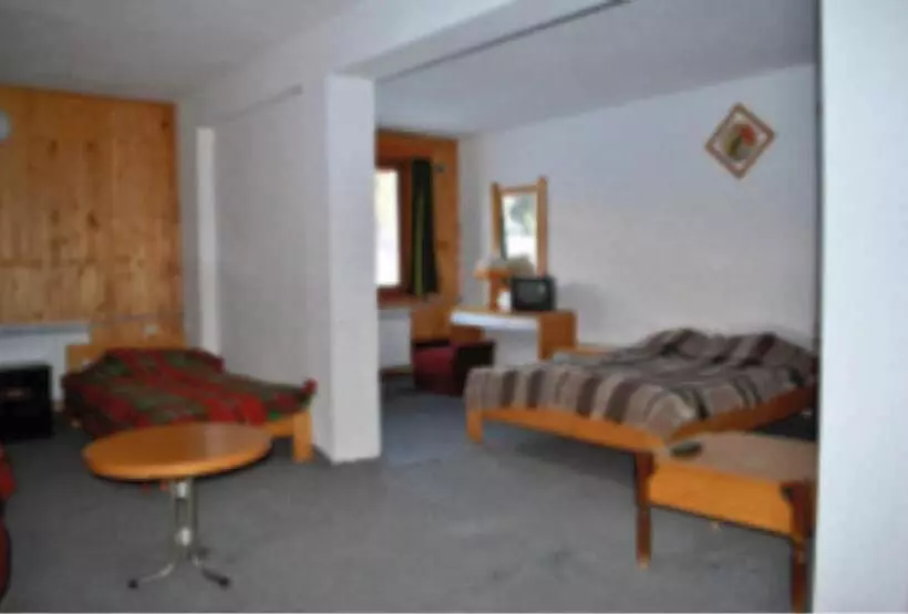 ペンション Kris Guesthouse