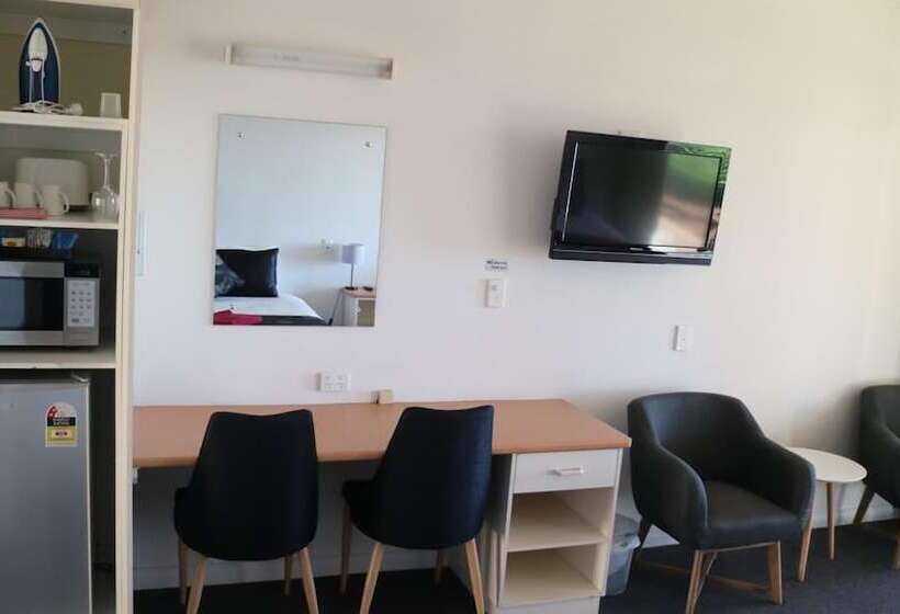 Barmera Lake Resort Motel