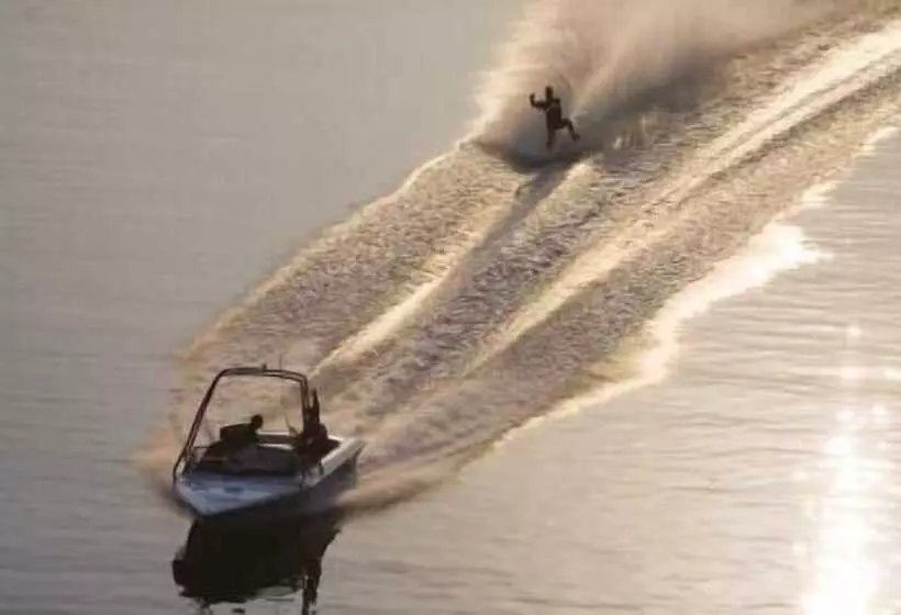 Barmera Lake Resort Motel