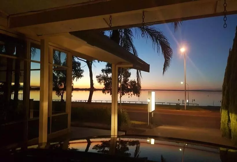 Barmera Lake Resort Motel