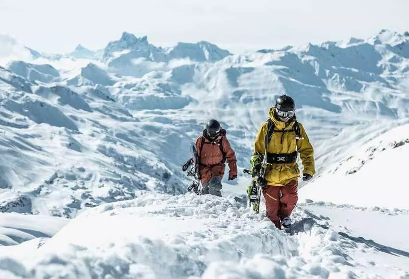 Hotelli Haus Anna Apartments