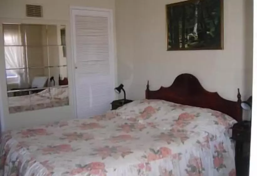 Colonial Lodge Motel Geelong