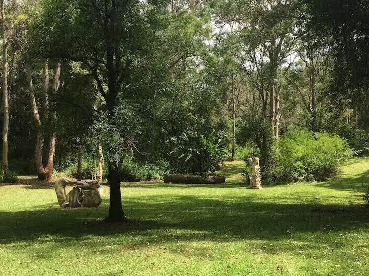 Hotelli Songbirds Rainforest Retreat