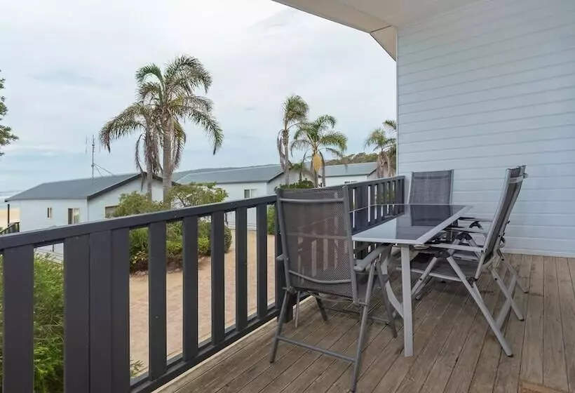Hotelli Tuross Beach Cabins & Campsites