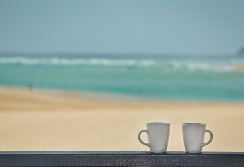 فندق Tuross Beach Cabins & Campsites