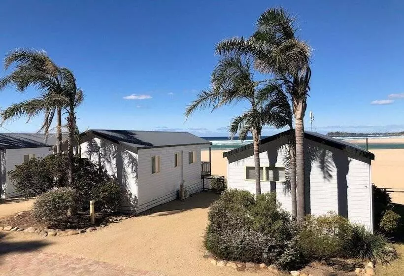 Hotelli Tuross Beach Cabins & Campsites