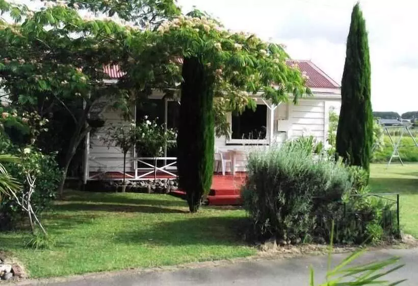 هتل Whitianga Campground