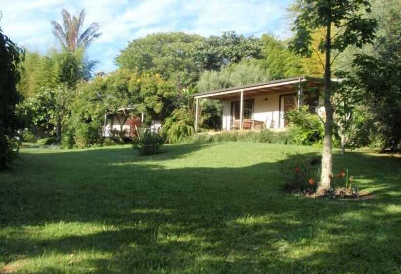 Wharepuke Subtropical Accommodation