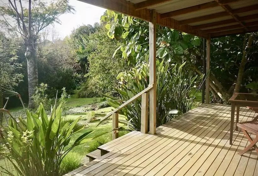Wharepuke Subtropical Accommodation