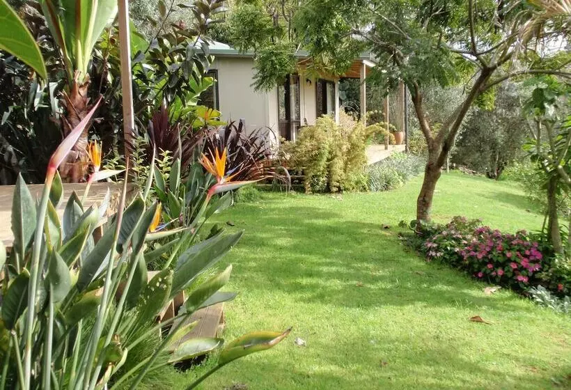 Wharepuke Subtropical Accommodation