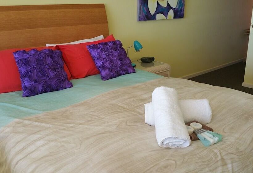 בית מלון כפרי Bali In Broughton