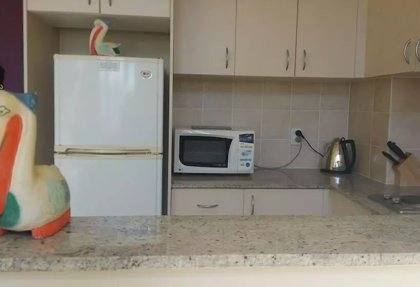 ホテル Bali In Broughton