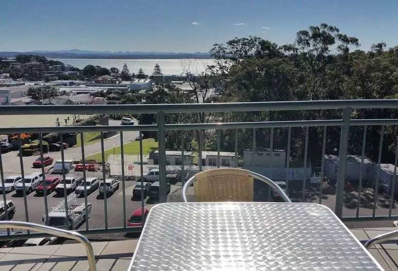 ホテル Bali In Broughton