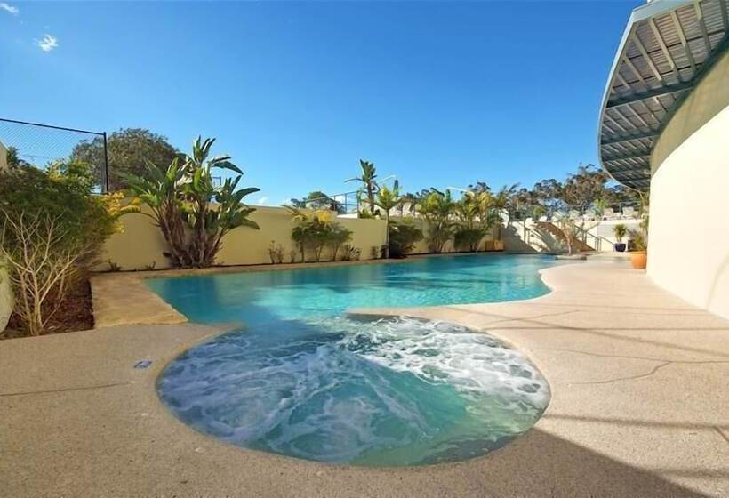 בית מלון כפרי Bali In Broughton