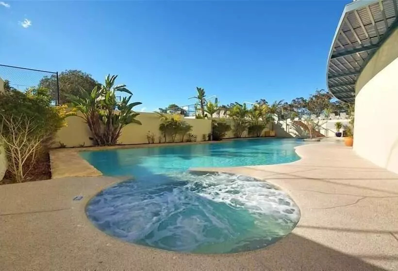 ホテル Bali In Broughton