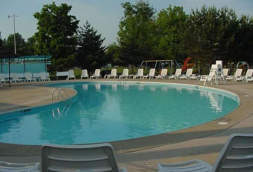 호텔 Brennan Beach Rv Resort Caravan Park