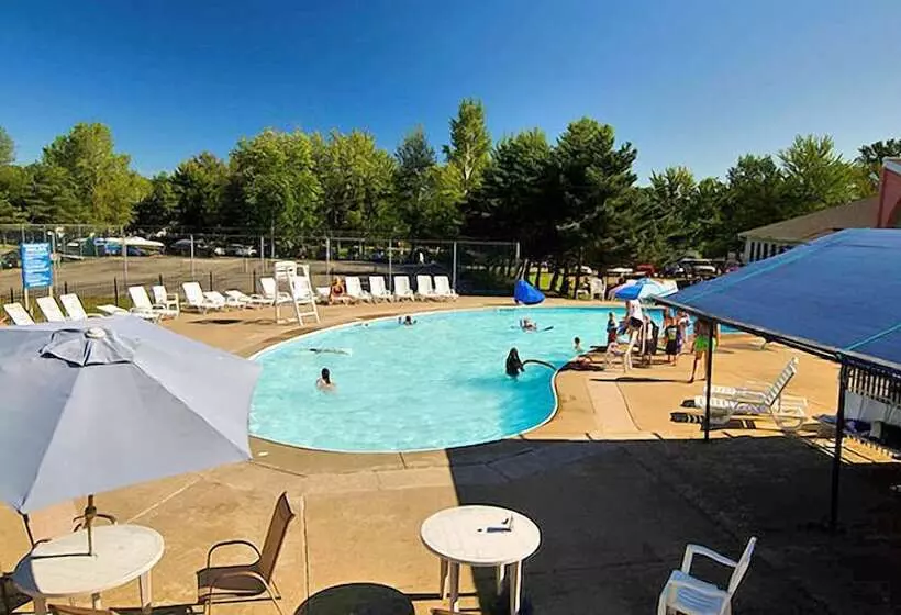 ホテル Brennan Beach Rv Resort   Caravan Park