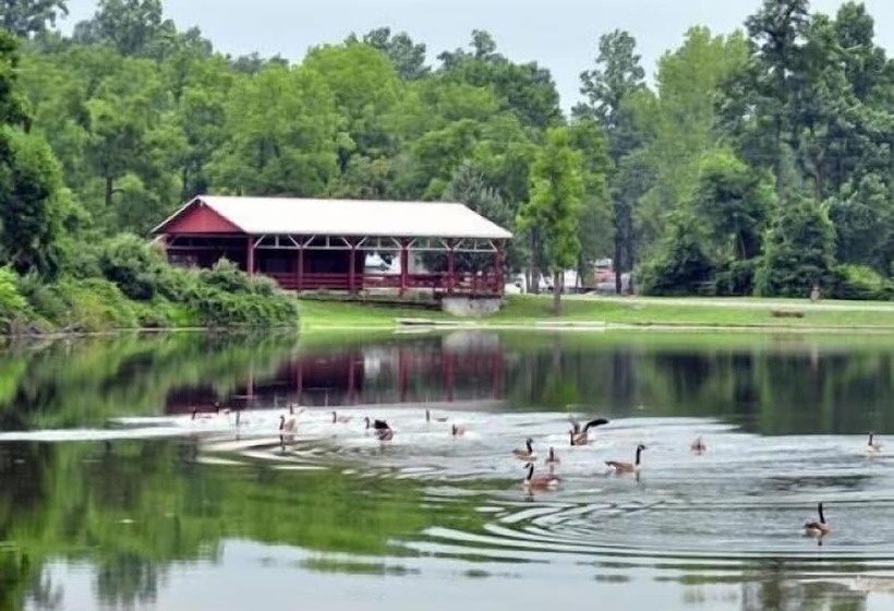 ホテル Hershey Camping Resort Loft Park Model 7