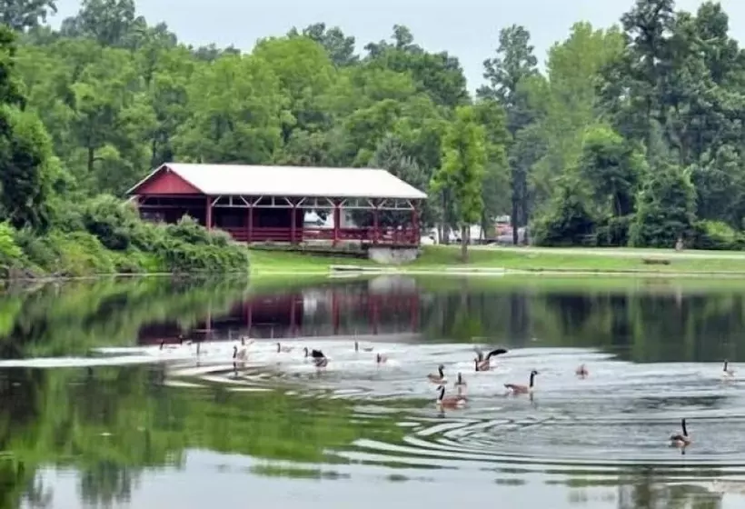 ホテル Hershey Camping Resort Loft Park Model 7