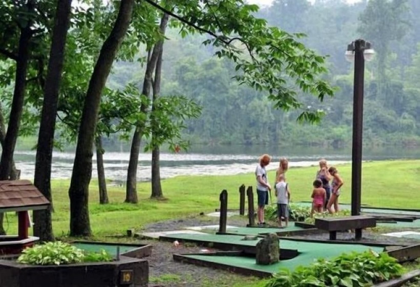 ホテル Hershey Camping Resort Loft Park Model 7