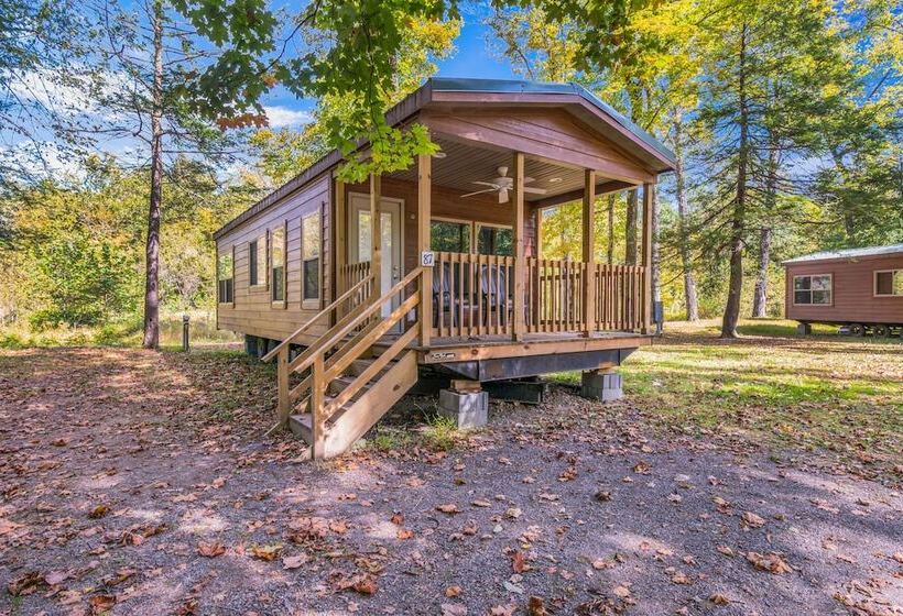 בית מלון כפרי Rondout Valley Resort