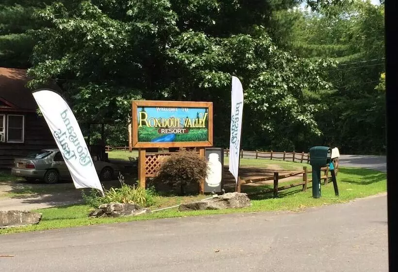 Hotelli Rondout Valley Resort