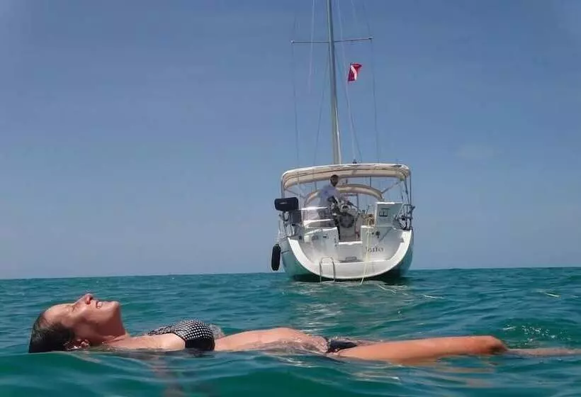 ホテル Sail Florida Adventures