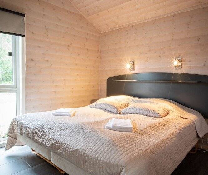 Hotel Tromsø Lodge & Camping