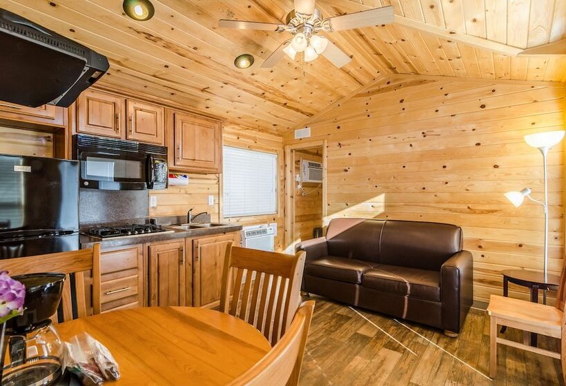 Отель Wilderness Lakes Rv Resort