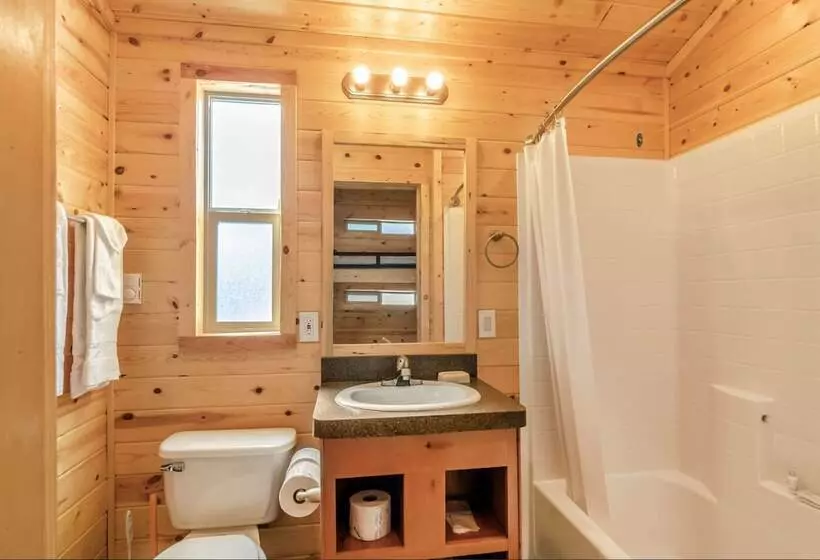 Hotelli Wilderness Lakes Rv Resort