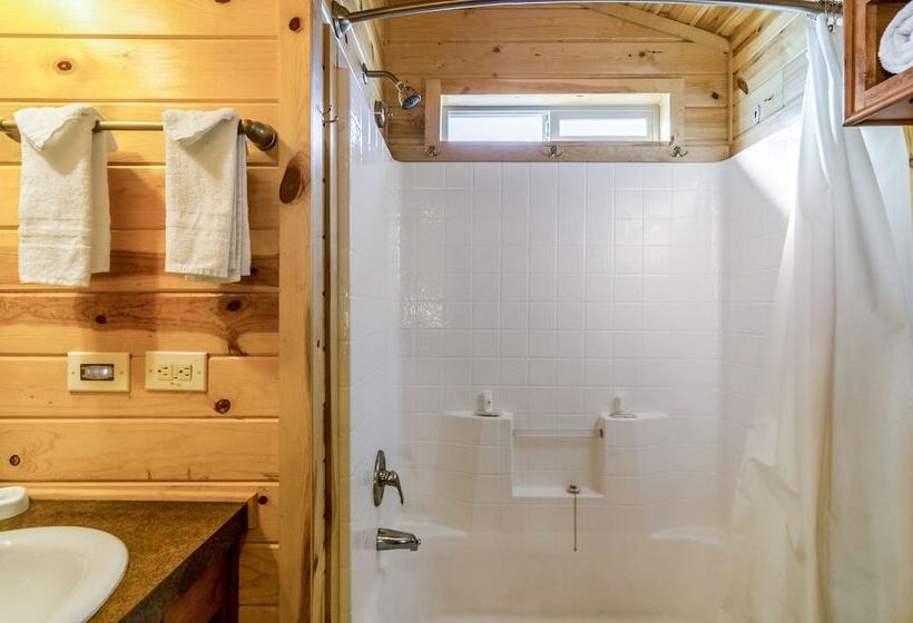 Отель Wilderness Lakes Rv Resort