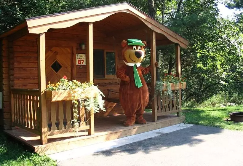 ホテル Yogi Bear S Jellystone Park Camp Resort Wisconsin Dells