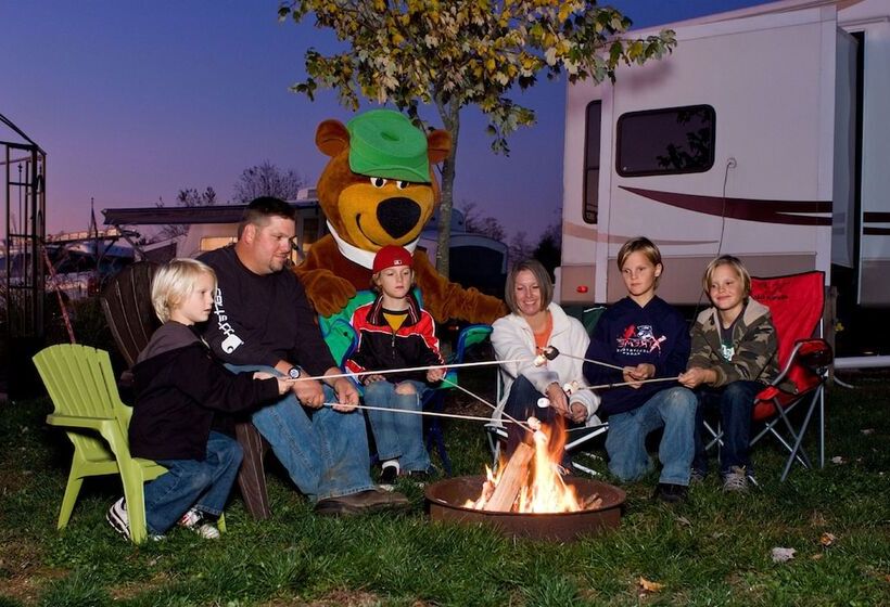 فندق Yogi Bear S Jellystone Park Camp Resort Wisconsin Dells