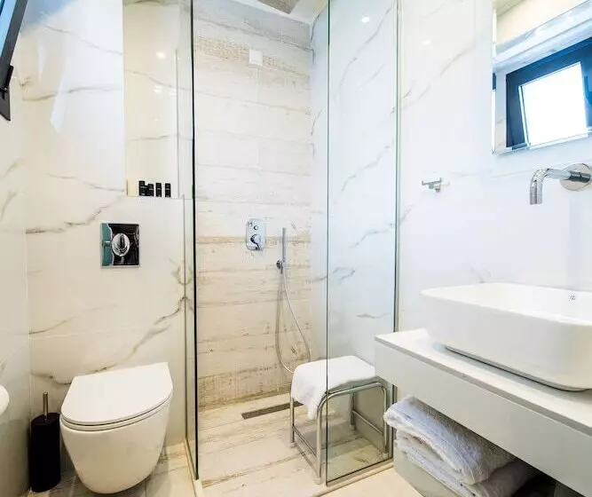 Aamiaismajoitus (B&B) Kali Thea Suites