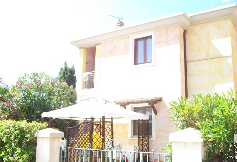 فندق فئة نجمة واحدة Case Vacanza Aiosardegna