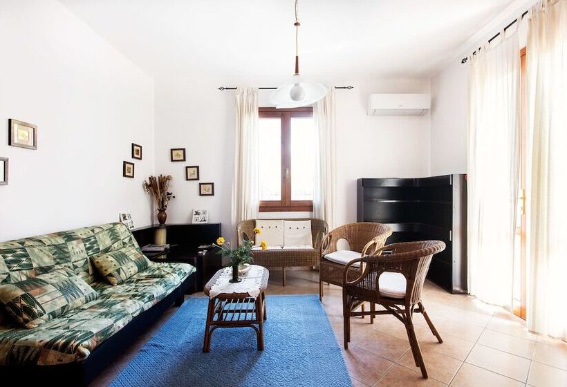 فندق فئة نجمة واحدة Case Vacanza Aiosardegna