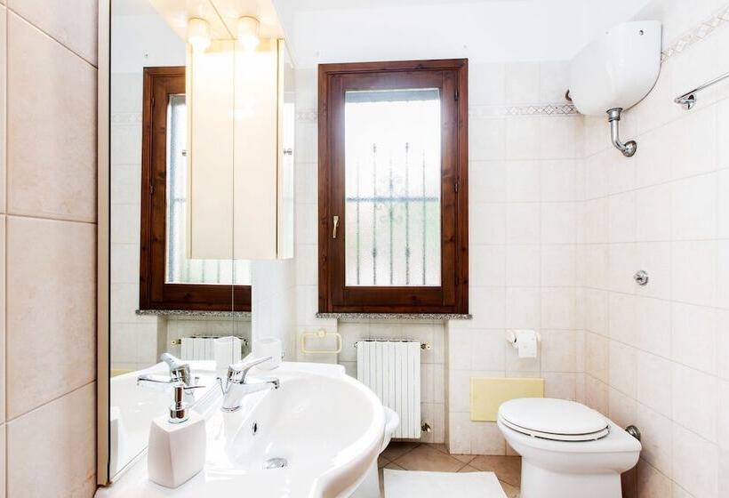 فندق فئة نجمة واحدة Case Vacanza Aiosardegna