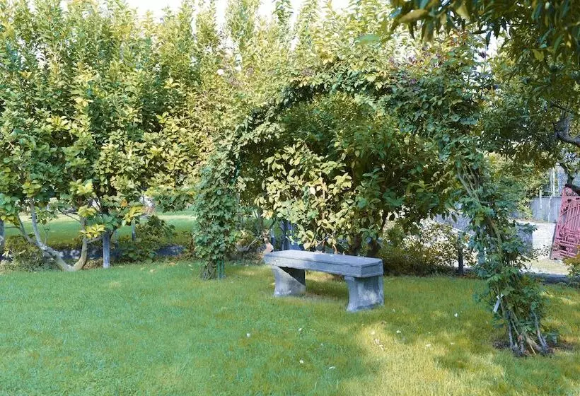 Hostelli Villa Silvana